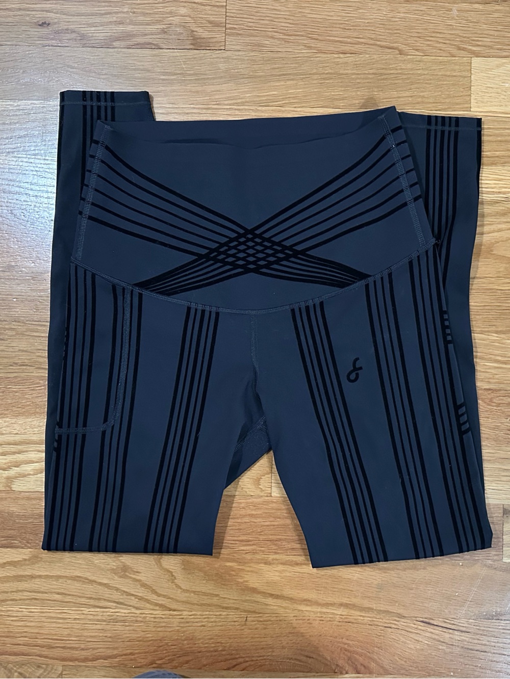 3 pairs Fanka Performance Leggings - Picture 4 of 5